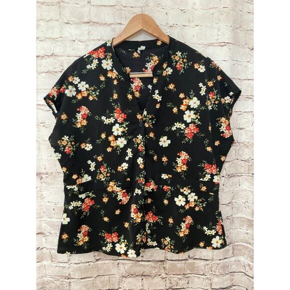 Cici Bird Tops - Cici Bird Shirt Womens Large Black Floral V Neck Short Sleeve Flowy Button Front
